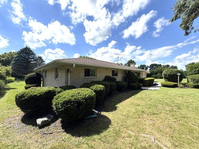 9622 296th AVENUE, Salem, WI 53168