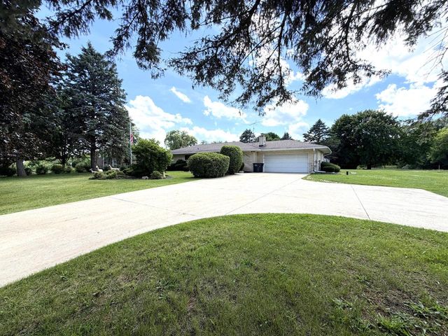 9622 296th AVENUE, Salem, WI 53168