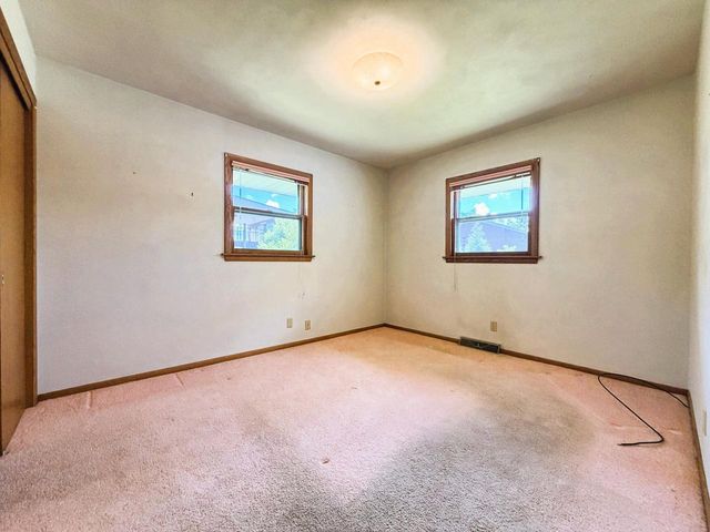 9622 296th AVENUE, Salem, WI 53168