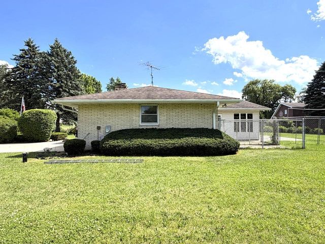 9622 296th AVENUE, Salem, WI 53168