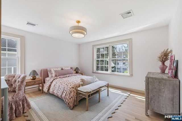 388 Beveridge Road, Ridgewood, NJ 07450