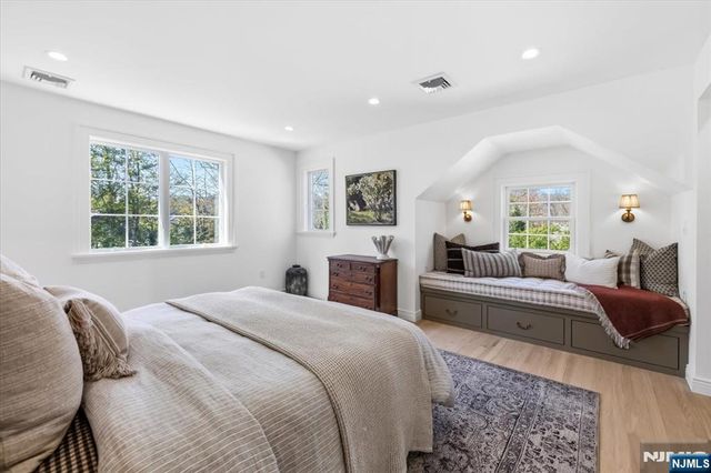 388 Beveridge Road, Ridgewood, NJ 07450