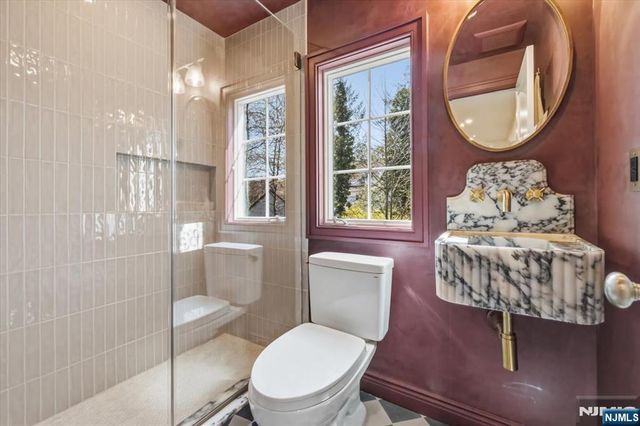 388 Beveridge Road, Ridgewood, NJ 07450