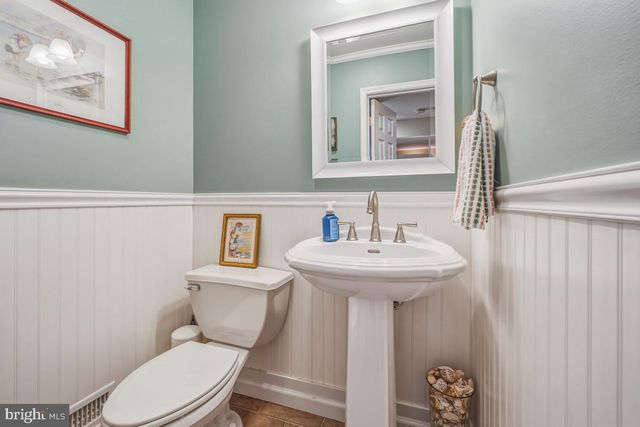 19914 SILVERFIELD DR, Montgomery Village, MD 20886
