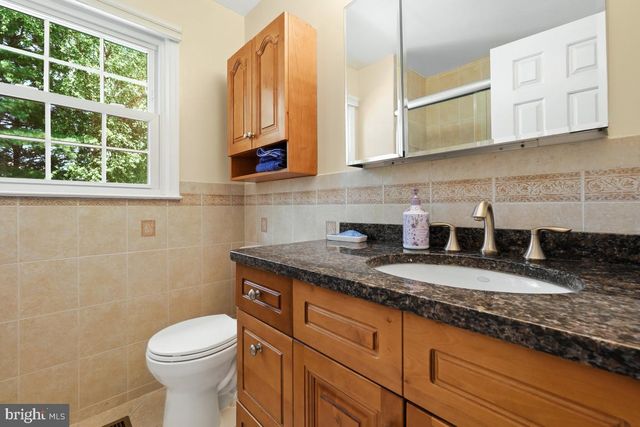 19914 SILVERFIELD DR, Montgomery Village, MD 20886