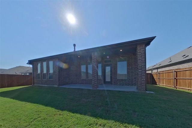 448 Lone Star Drive, Justin, TX 76247