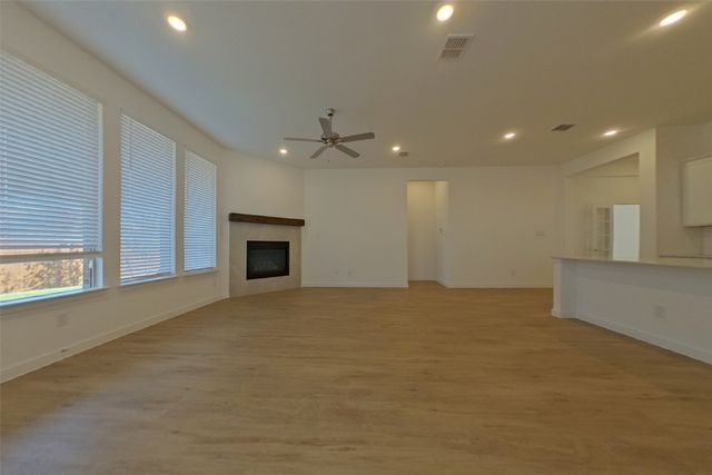 448 Lone Star Drive, Justin, TX 76247