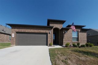 448 Lone Star Drive, Justin, TX 76247