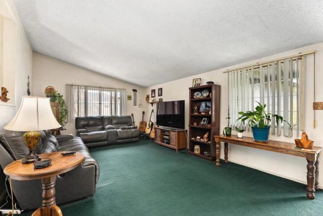 2028 W Maple Avenue, Orange, CA 92868