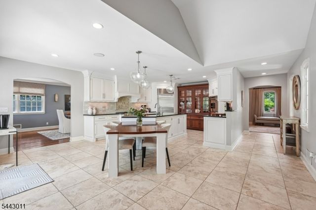 650 Fairview Place, Wyckoff Twp., NJ 07481