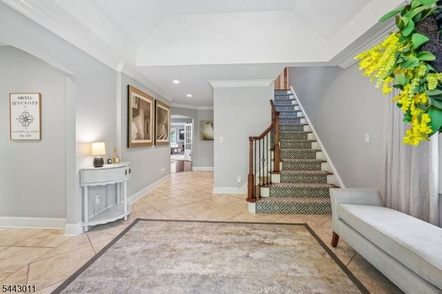 650 Fairview Place, Wyckoff Twp., NJ 07481