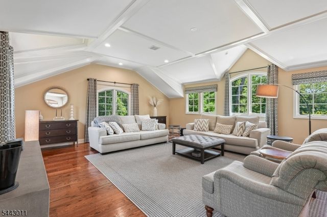 650 Fairview Place, Wyckoff Twp., NJ 07481