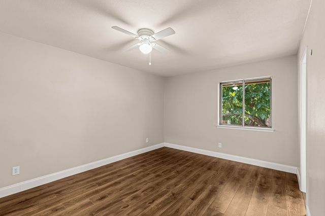 5809 Harvest Hill Road 2055, Dallas, TX 75230