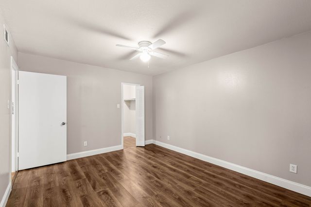 5809 Harvest Hill Road 2055, Dallas, TX 75230