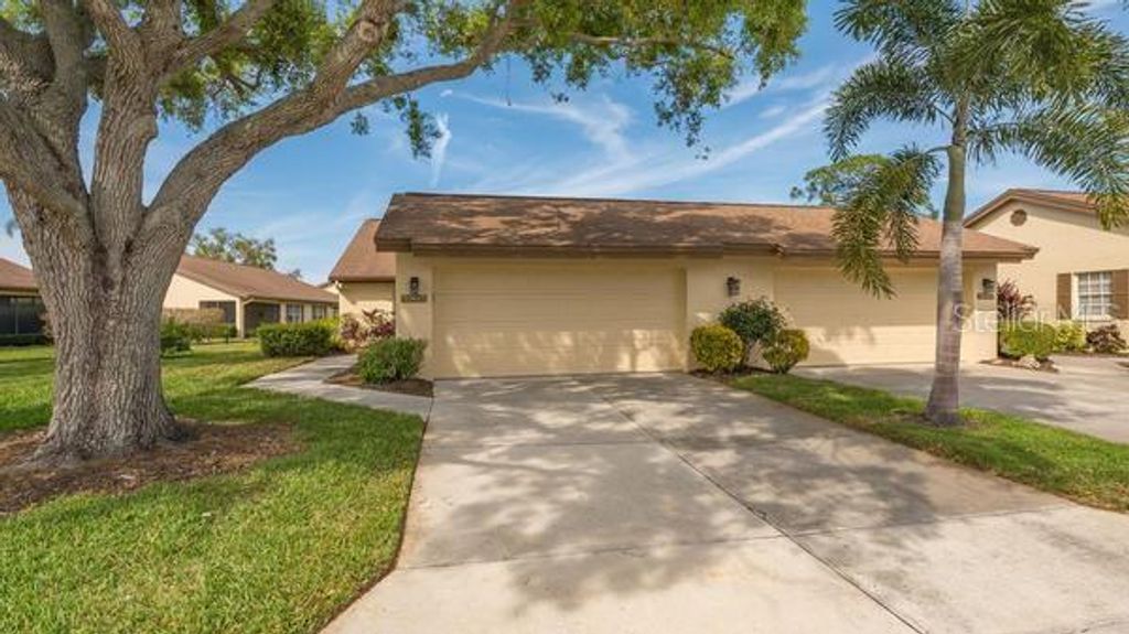 5905 DORAL DRIVE, Sarasota, FL 34243
