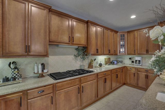7097 Pleasant Colony Circle, Blacklick, OH 43004