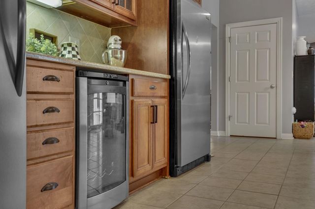 7097 Pleasant Colony Circle, Blacklick, OH 43004