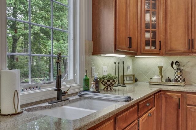 7097 Pleasant Colony Circle, Blacklick, OH 43004