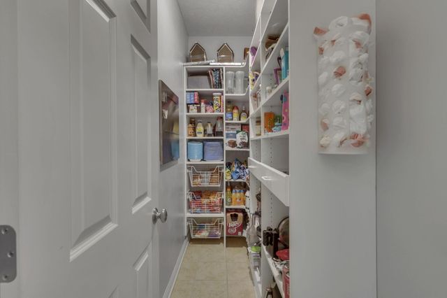 7097 Pleasant Colony Circle, Blacklick, OH 43004