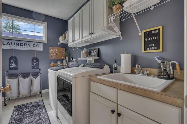 7097 Pleasant Colony Circle, Blacklick, OH 43004