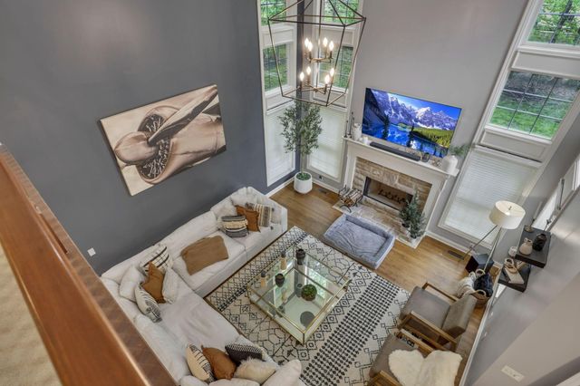 7097 Pleasant Colony Circle, Blacklick, OH 43004