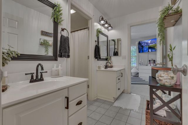 7097 Pleasant Colony Circle, Blacklick, OH 43004