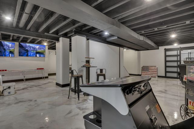 7097 Pleasant Colony Circle, Blacklick, OH 43004