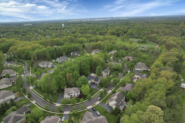 7097 Pleasant Colony Circle, Blacklick, OH 43004