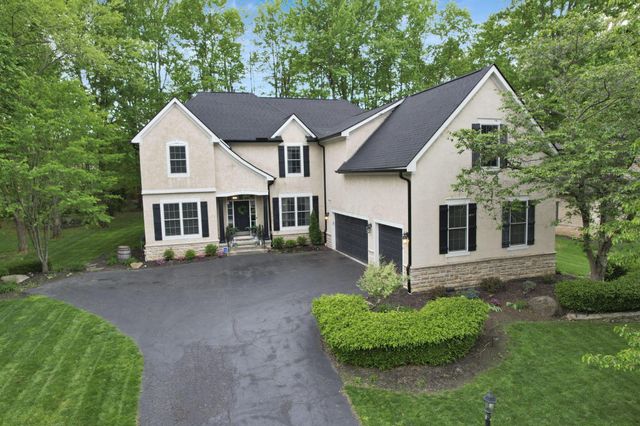 7097 Pleasant Colony Circle, Blacklick, OH 43004