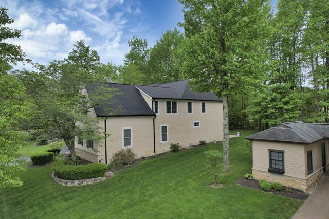 7097 Pleasant Colony Circle, Blacklick, OH 43004