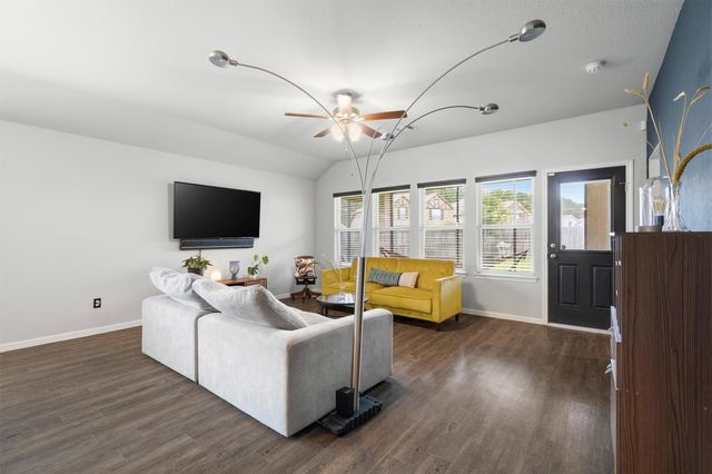 6303 Cambrai Wood Lane, Katy, TX 77493