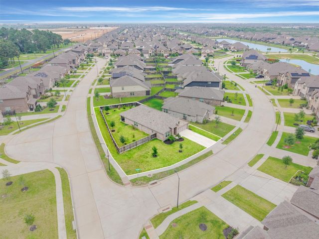 6303 Cambrai Wood Lane, Katy, TX 77493