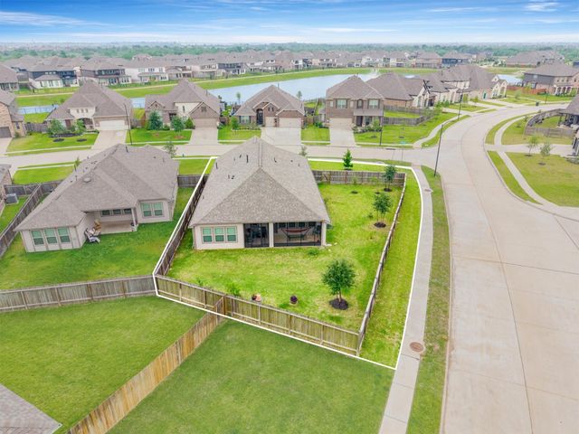 6303 Cambrai Wood Lane, Katy, TX 77493