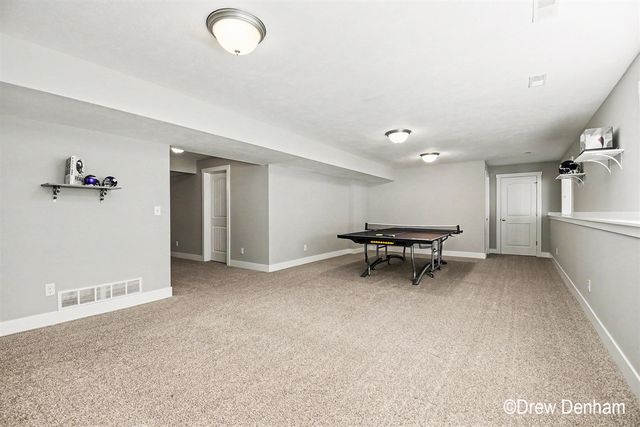 1292 Shadow Hills Drive, Byron Center, MI 49315