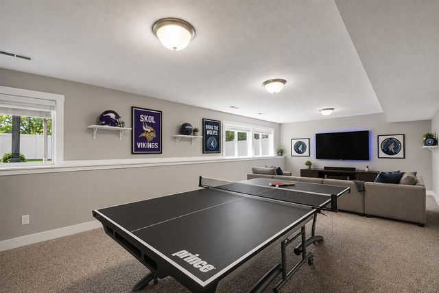 1292 Shadow Hills Drive, Byron Center, MI 49315