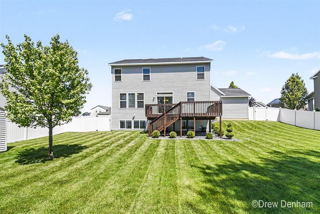 1292 Shadow Hills Drive, Byron Center, MI 49315