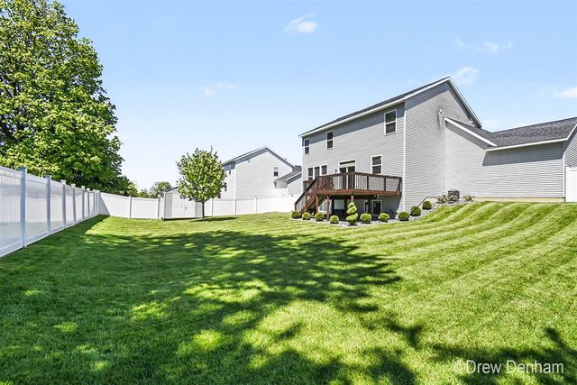 1292 Shadow Hills Drive, Byron Center, MI 49315