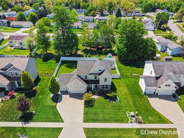 1292 Shadow Hills Drive, Byron Center, MI 49315