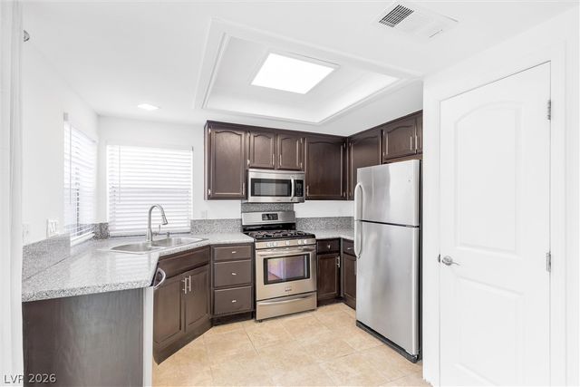 7600 Beverly Hills Drive, Las Vegas, NV 89147