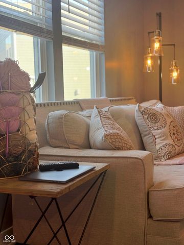 16402 Sedalia Drive, Fishers, IN 46040