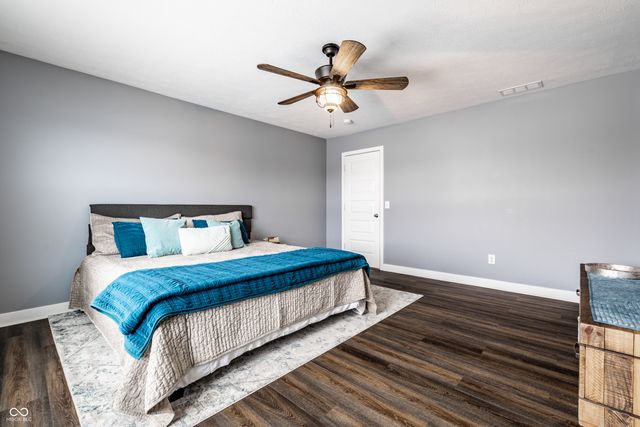 16402 Sedalia Drive, Fishers, IN 46040