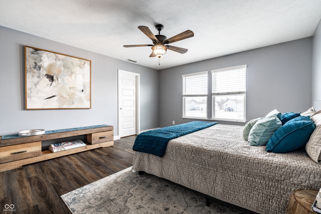 16402 Sedalia Drive, Fishers, IN 46040