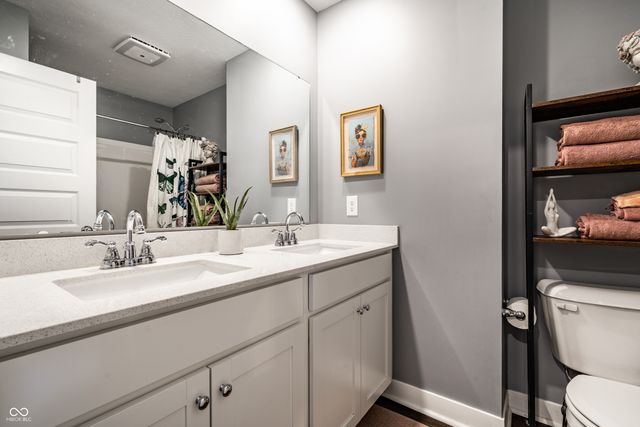 16402 Sedalia Drive, Fishers, IN 46040