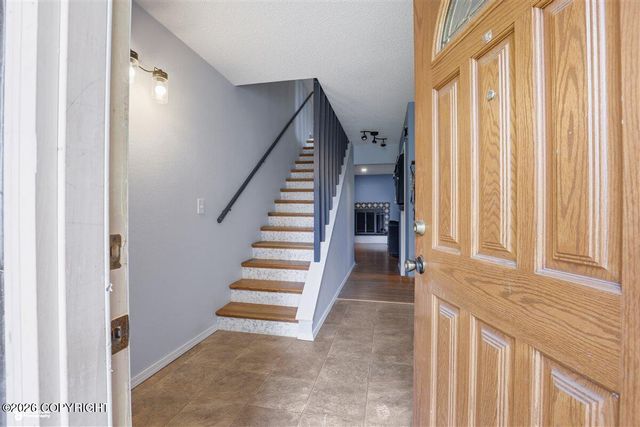 7020 Meteor Court, Anchorage, AK 99504