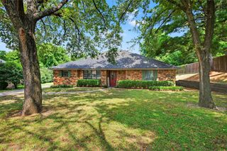 1109 W Belden Street, Sherman, TX 75092