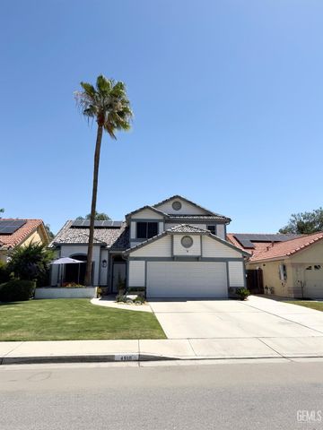 4910 Sanderling Lane, Bakersfield, CA 93312