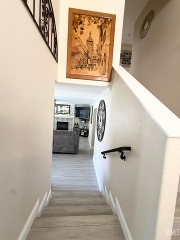 4910 Sanderling Lane, Bakersfield, CA 93312