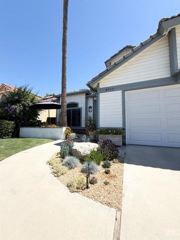 4910 Sanderling Lane, Bakersfield, CA 93312