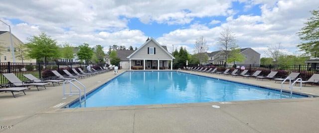 120 Martingale Drive, Holly Springs, NC 27540