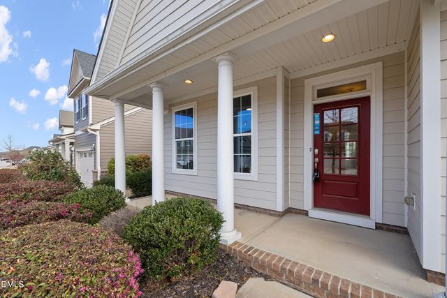 120 Martingale Drive, Holly Springs, NC 27540